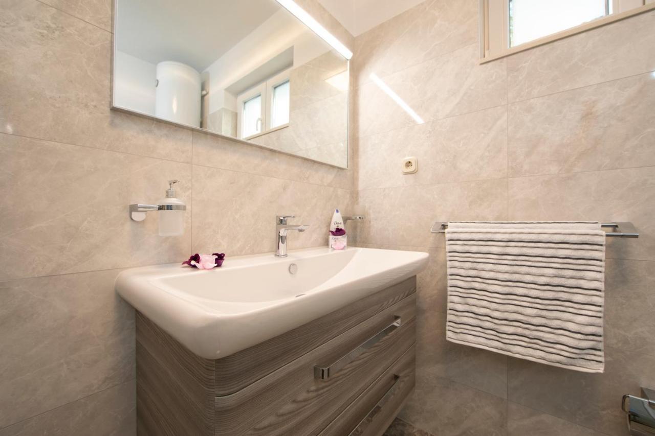 Apartments Ozrenka ทูแชพี ภายนอก รูปภาพ