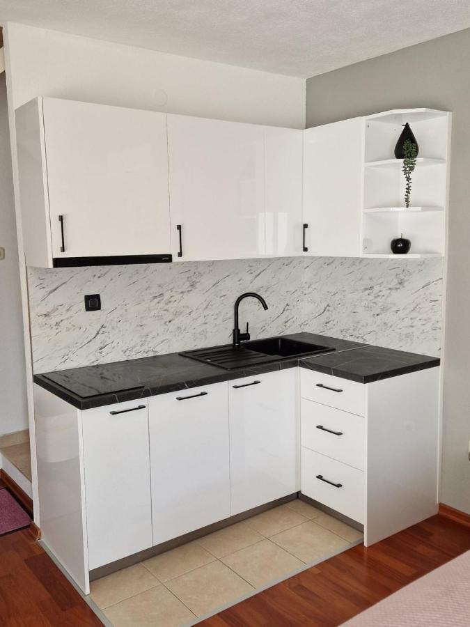 Apartments Ozrenka ทูแชพี ภายนอก รูปภาพ